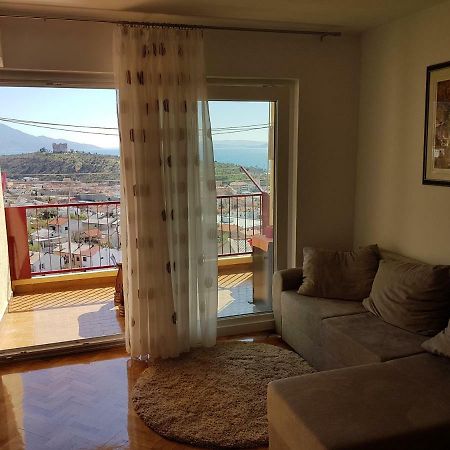 Apartment Jakov Сень Екстер'єр фото