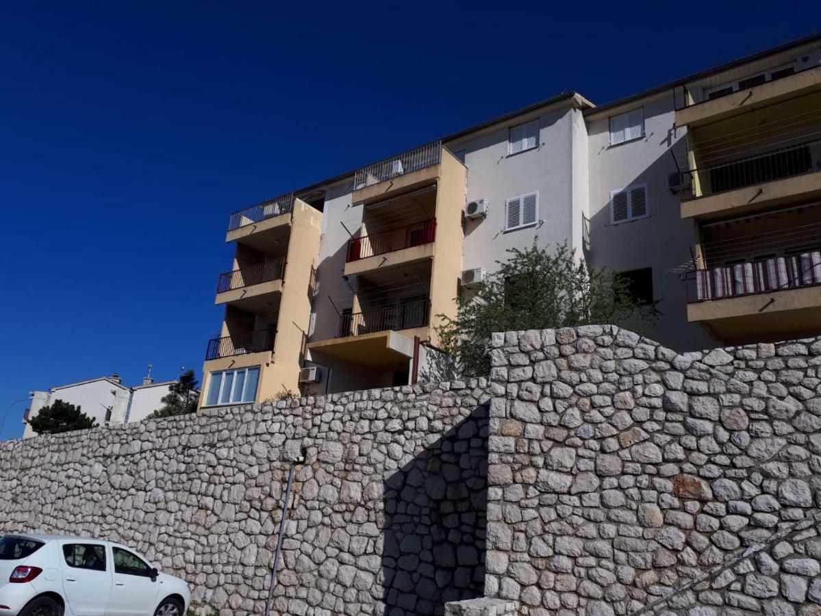 Apartment Jakov Сень Екстер'єр фото