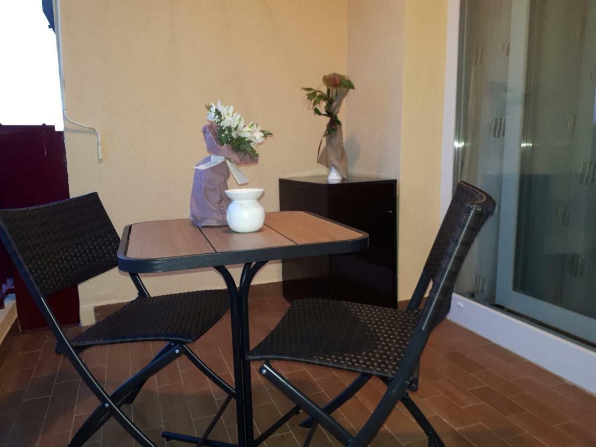 Apartment Jakov Сень Екстер'єр фото